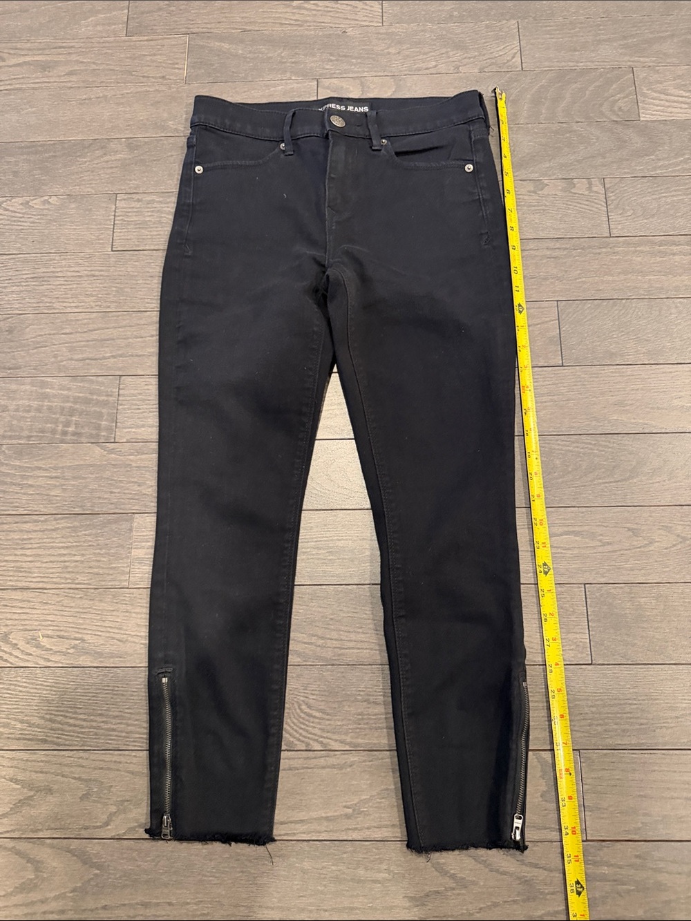Express Black Women's Zipper Hem Skinny Jeans
